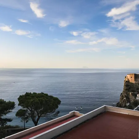 Casa Santacroce Scilla